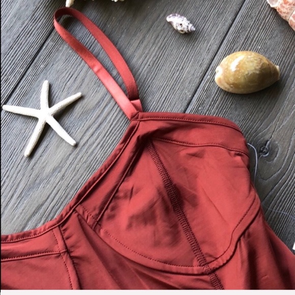 🌼🌴RVCA- ROMPER🌴🌼 - Picture 6 of 8